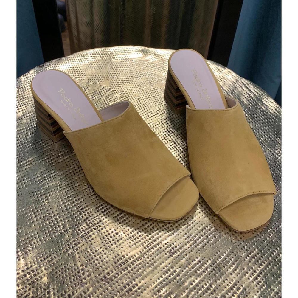 NEW PEDRO ANTON women's ante sandal in safron